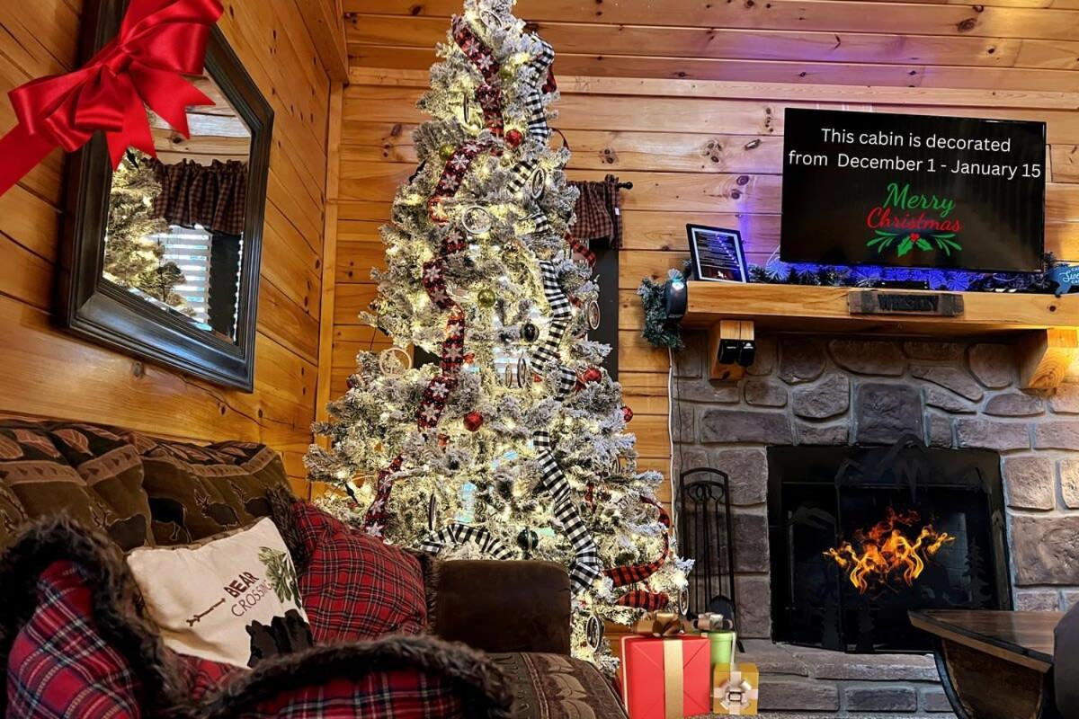 Ryes And Shine Bootlegger'S Cabin! Hot Tub* Pool* Arcade* Billiards *Ev * Pet Friendly Sevierville Exterior photo